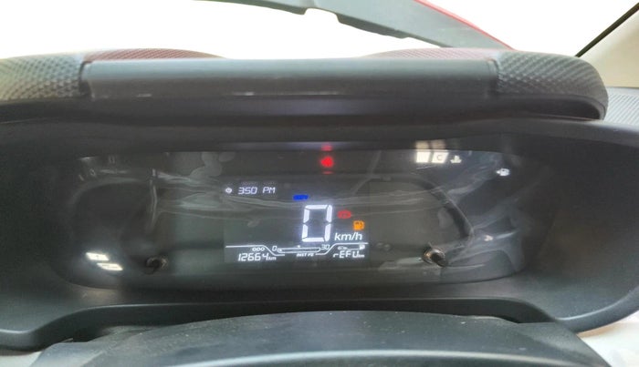 2025 Tata ALTROZ XM PLUS SUNROOF, Petrol, Manual, 12,664 km, interior