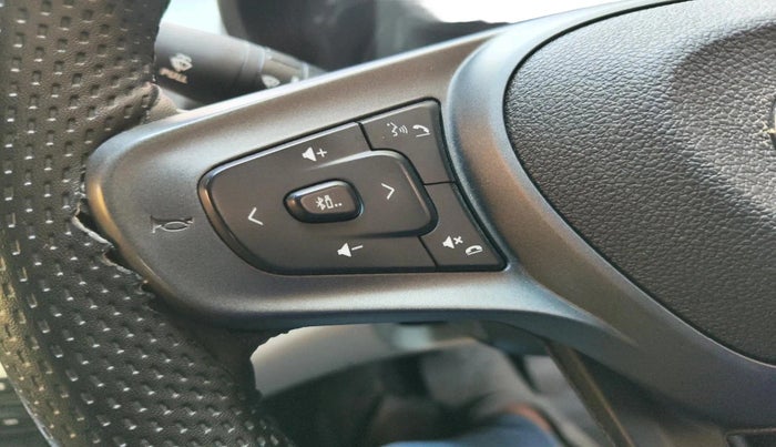 2025 Tata ALTROZ XM PLUS SUNROOF, Petrol, Manual, 12,664 km, interior