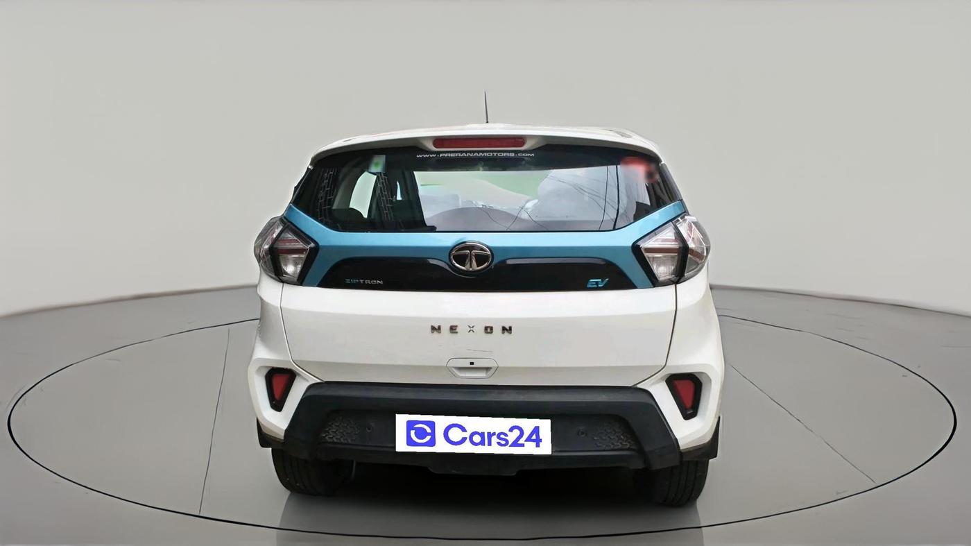 2023 Tata NEXON EV XM, Electric, Automatic, 3,991 km, exterior