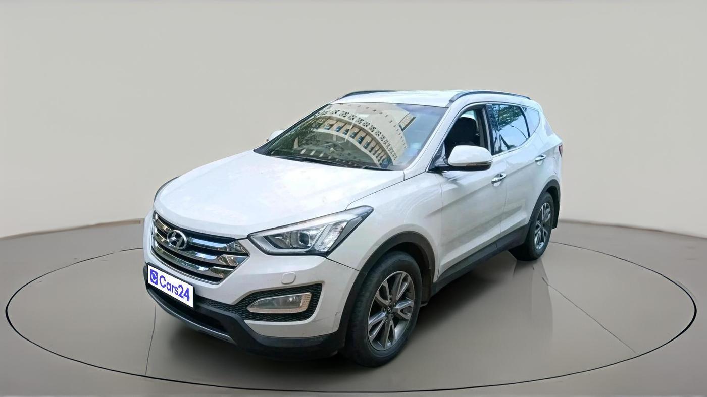 2014 Hyundai Santa Fe 4 WD AT, Diesel, Automatic, 1,46,889 km, exterior