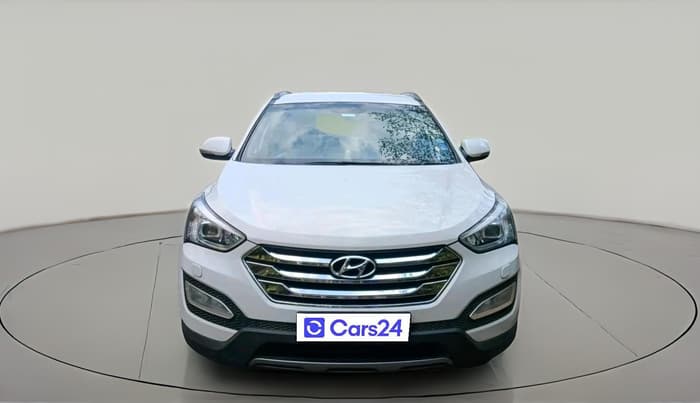 2014 Hyundai Santa Fe 4 WD AT, Diesel, Automatic, 1,46,889 km, exterior