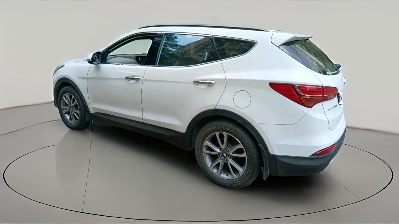 2014 Hyundai Santa Fe 4 WD AT, Diesel, Automatic, 1,46,889 km, exterior