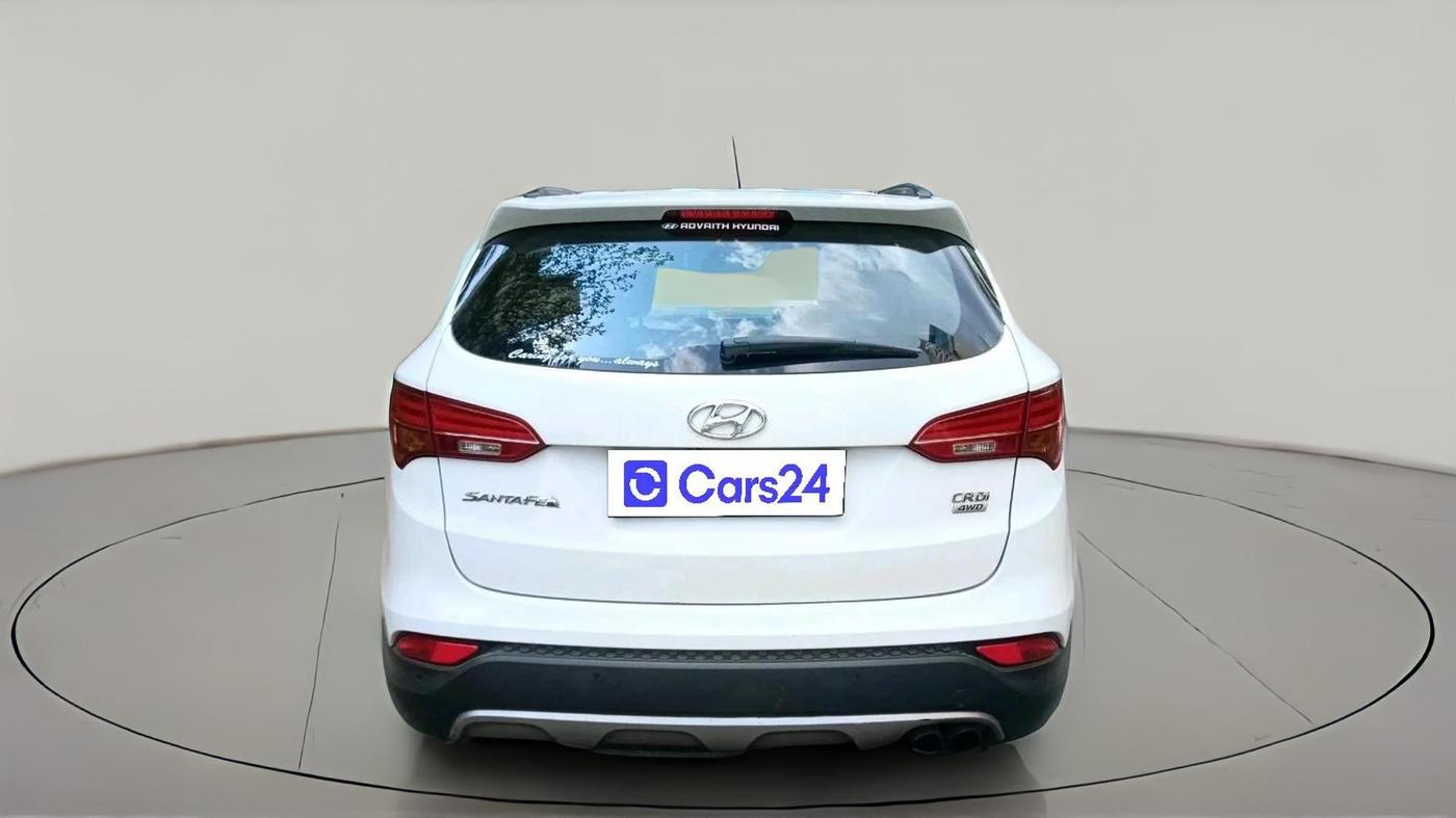 2014 Hyundai Santa Fe 4 WD AT, Diesel, Automatic, 1,46,889 km, exterior
