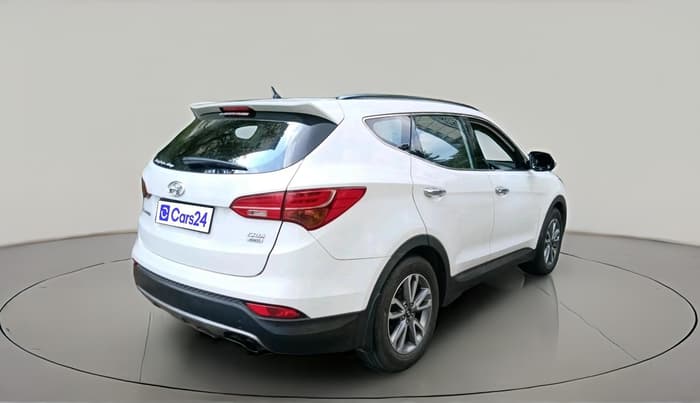 2014 Hyundai Santa Fe 4 WD AT, Diesel, Automatic, 1,46,889 km, exterior