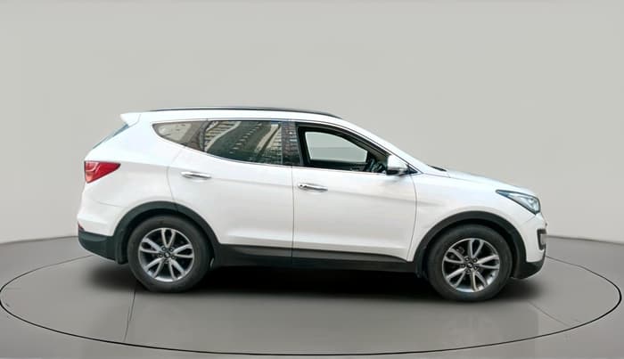 2014 Hyundai Santa Fe 4 WD AT, Diesel, Automatic, 1,46,889 km, exterior