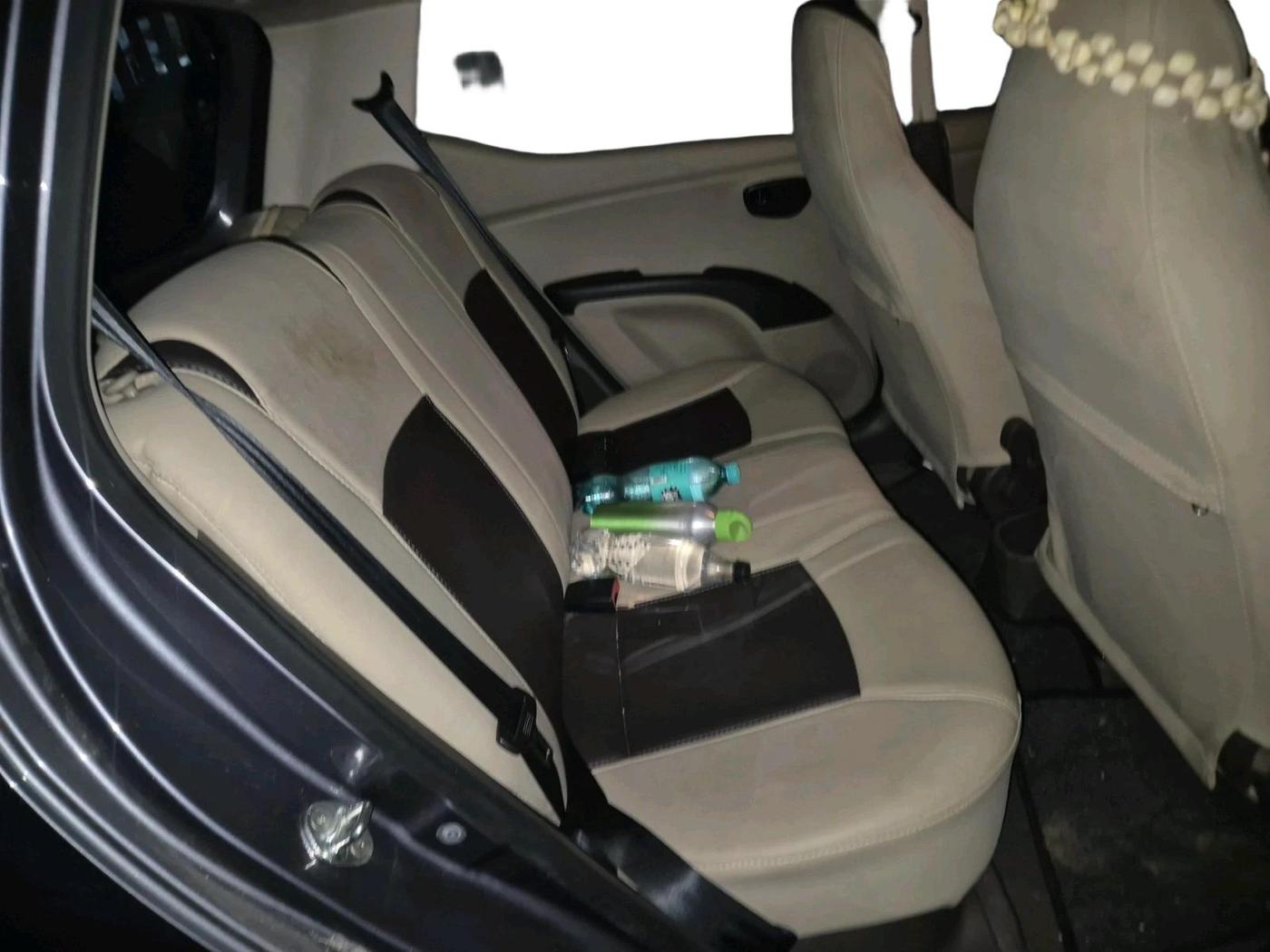 2015 Hyundai i10 MAGNA 1.1, Petrol, Manual, 12,811 km, interior
