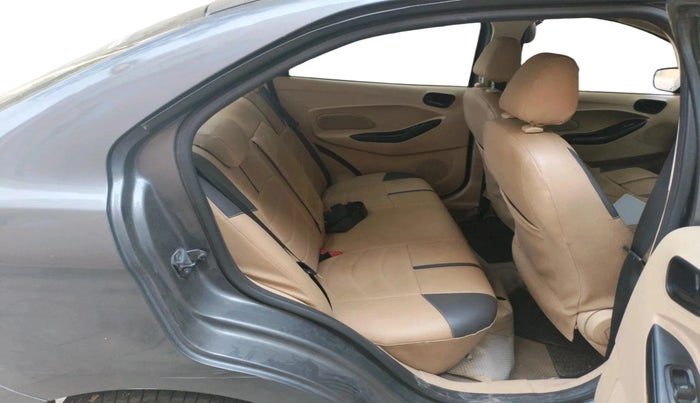 2017 Ford Figo Aspire Titanium 1.2 Ti-VCT Opt, Petrol, Manual, 43,682 km, interior