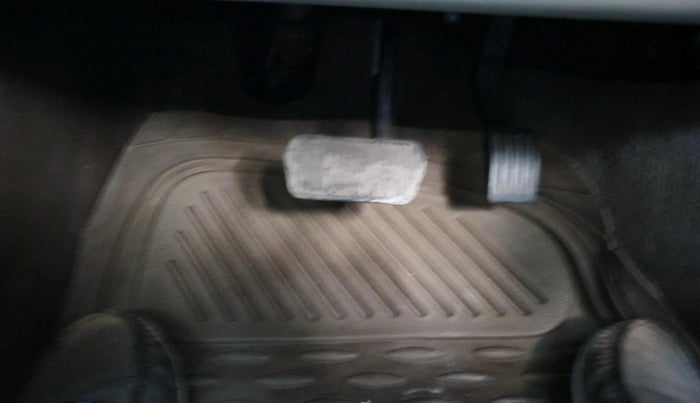 2014 Volvo V40 Cross Country D3, Diesel, Automatic, 1,45,612 km, interior