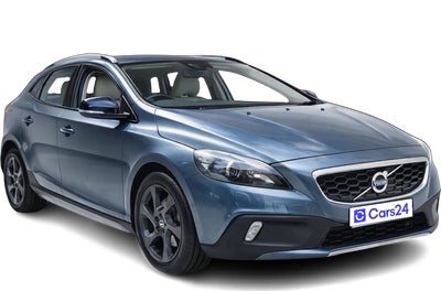 2014 Volvo V40 Cross Country - SUV - Diesel - Automatic - ₹9.90 lakh