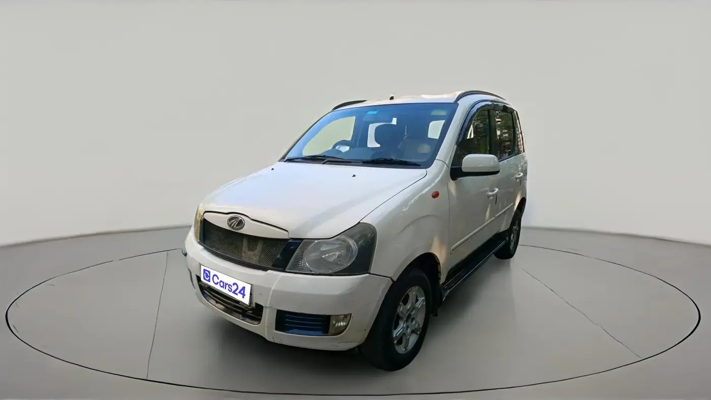 2013 Mahindra Quanto C8, Diesel, Manual, 90,433 km, exterior