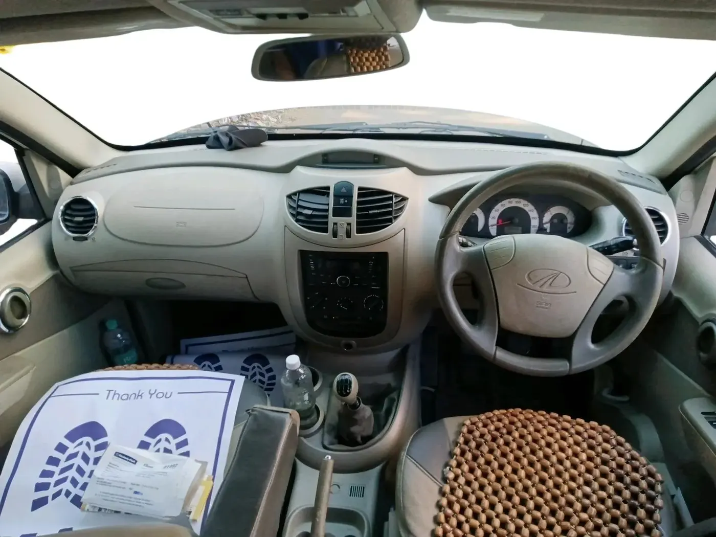 2013 Mahindra Quanto C8, Diesel, Manual, 90,433 km, interior