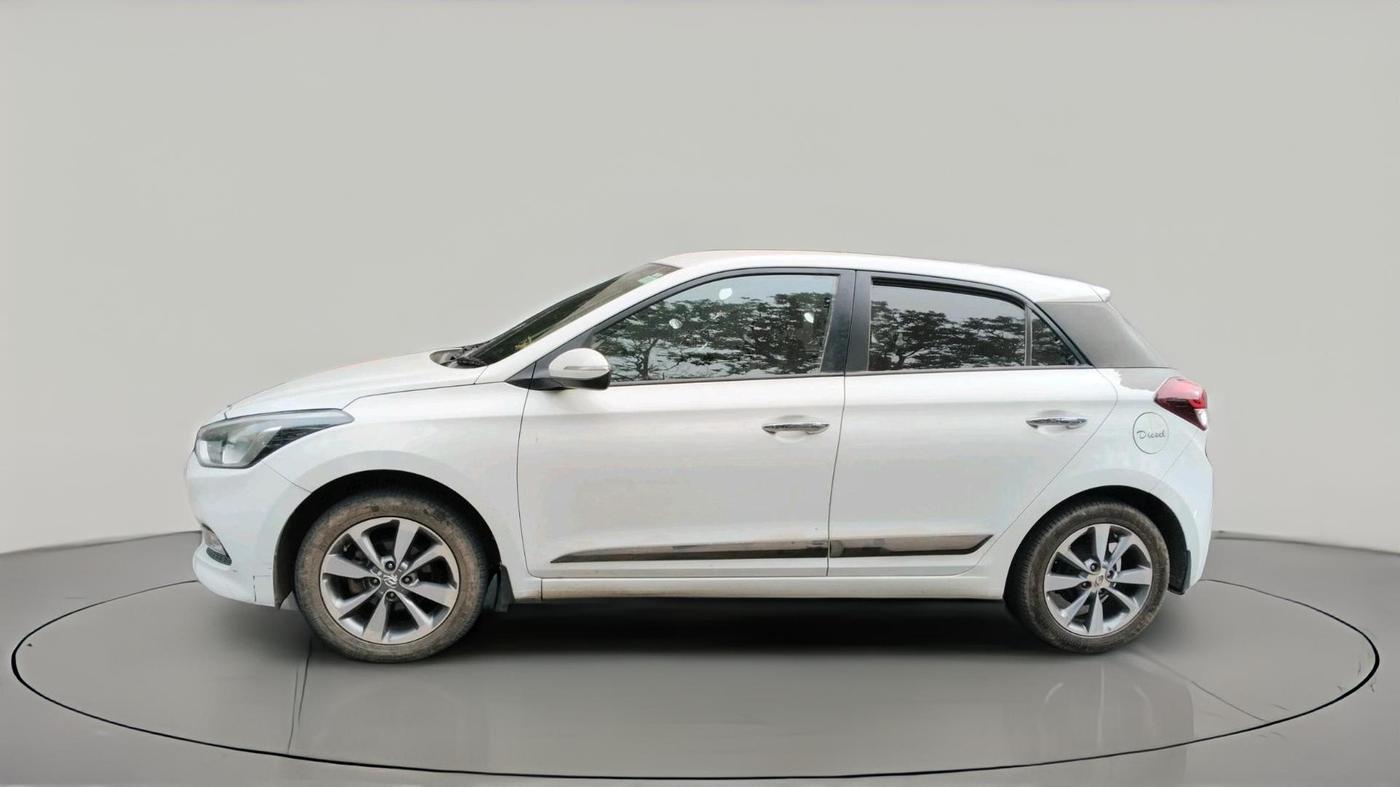 2015 Hyundai Elite i20 ASTA 1.4 CRDI (O), Diesel, Manual, 1,64,853 km, exterior