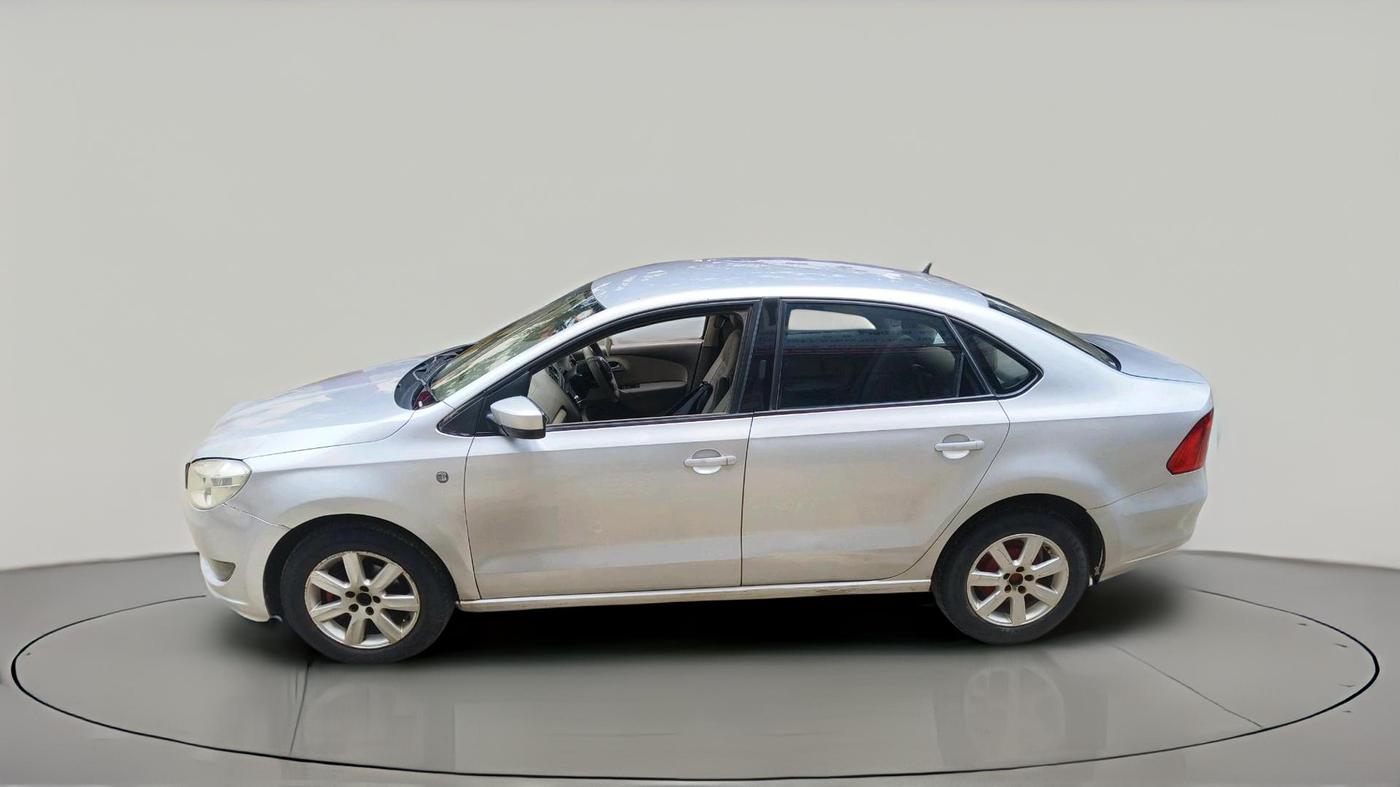 2012 Skoda Rapid AMBITION 1.6 TDI CR MT, Diesel, Manual, 82,909 km, exterior