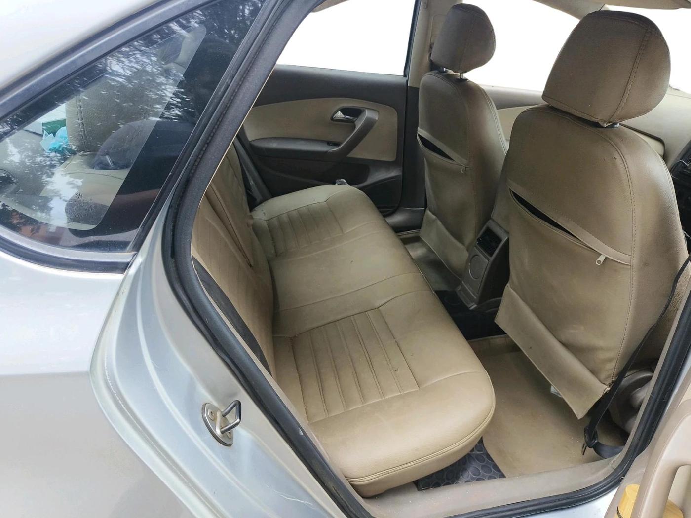 2012 Skoda Rapid AMBITION 1.6 TDI CR MT, Diesel, Manual, 82,909 km, interior