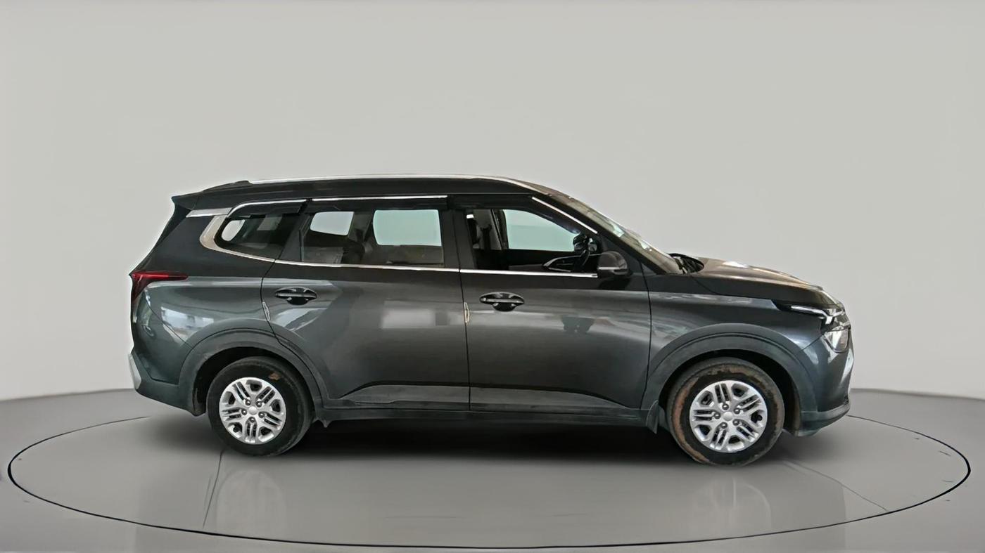 2023 KIA CARENS PRESTIGE 1.5 PETROL 7 STR, Petrol, Manual, 43,244 km, exterior