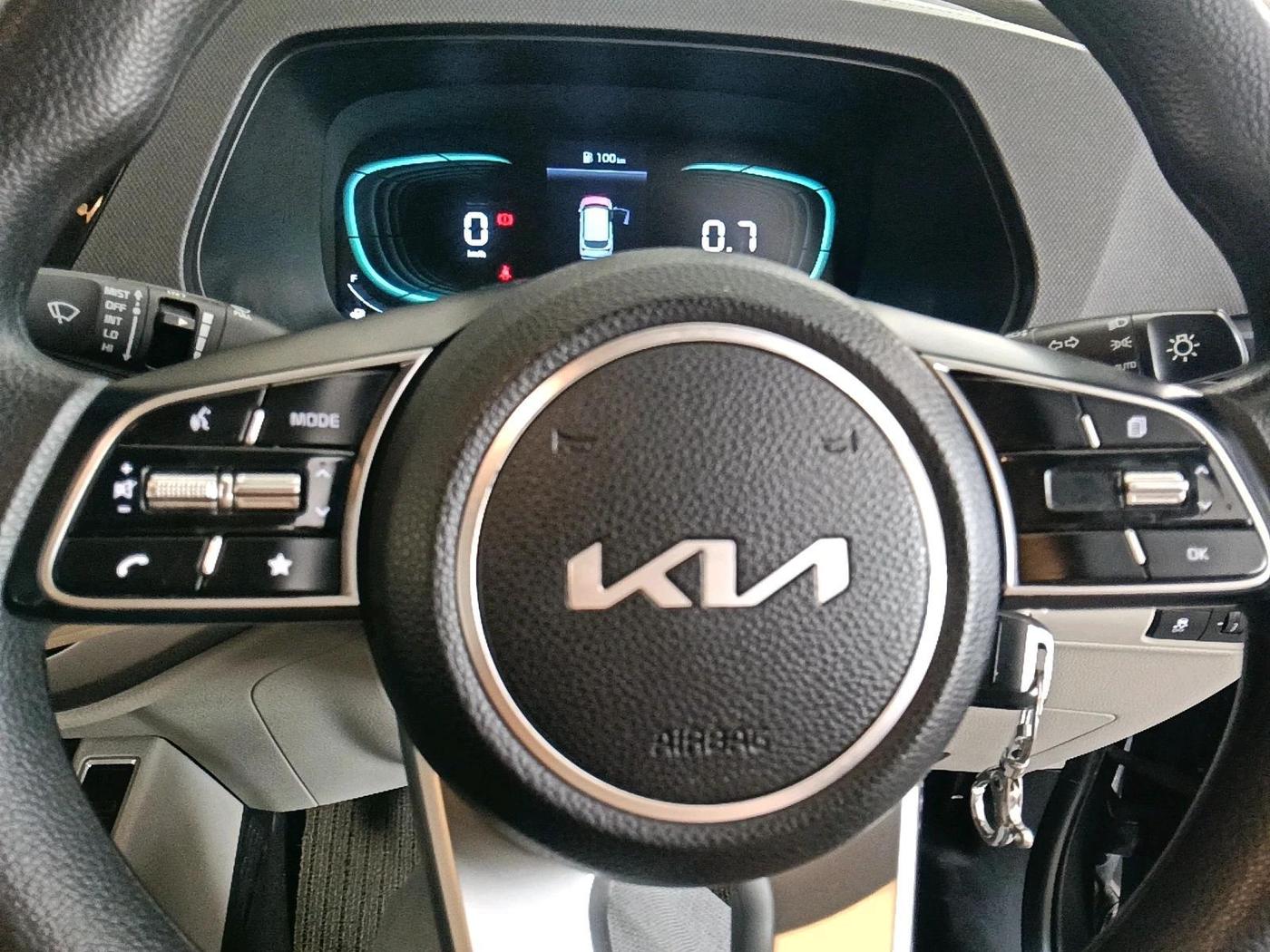 2023 KIA CARENS PRESTIGE 1.5 PETROL 7 STR, Petrol, Manual, 43,244 km, interior