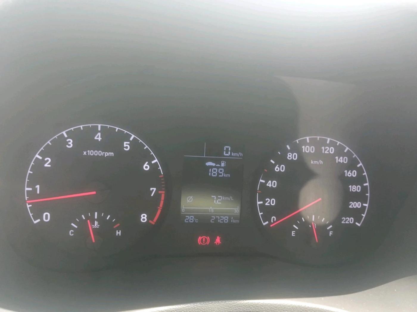 2018 Hyundai Verna 1.6 VTVT SX, Petrol, Manual, 27,281 km, interior