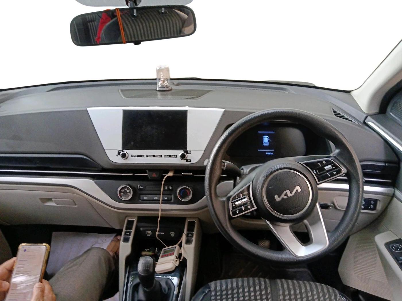 2023 KIA CARENS PRESTIGE 1.5 PETROL 7 STR, Petrol, Manual, 40,045 km, interior
