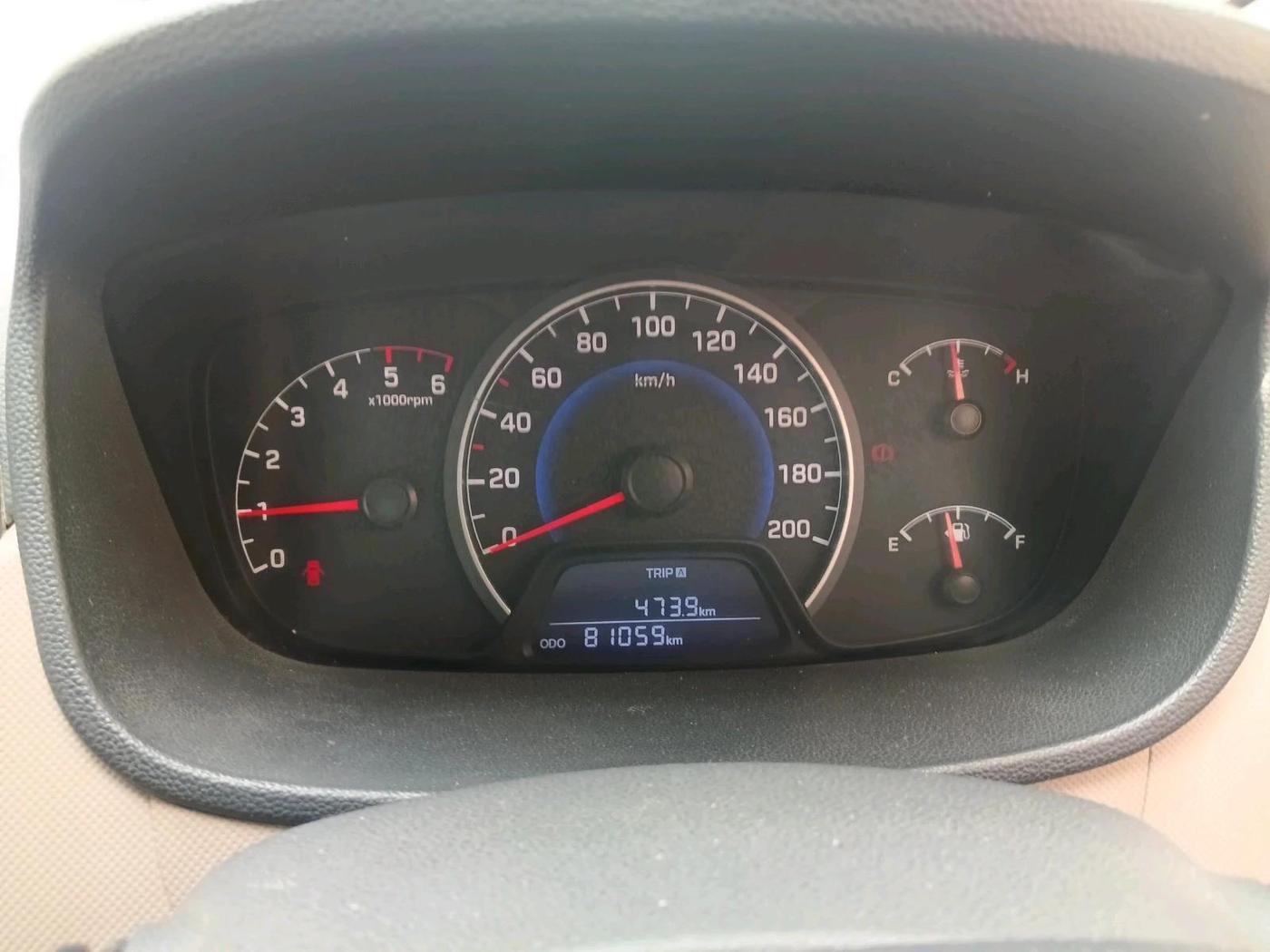 2014 Hyundai Grand i10 ASTA 1.1 CRDI (O), Diesel, Manual, 81,059 km, interior