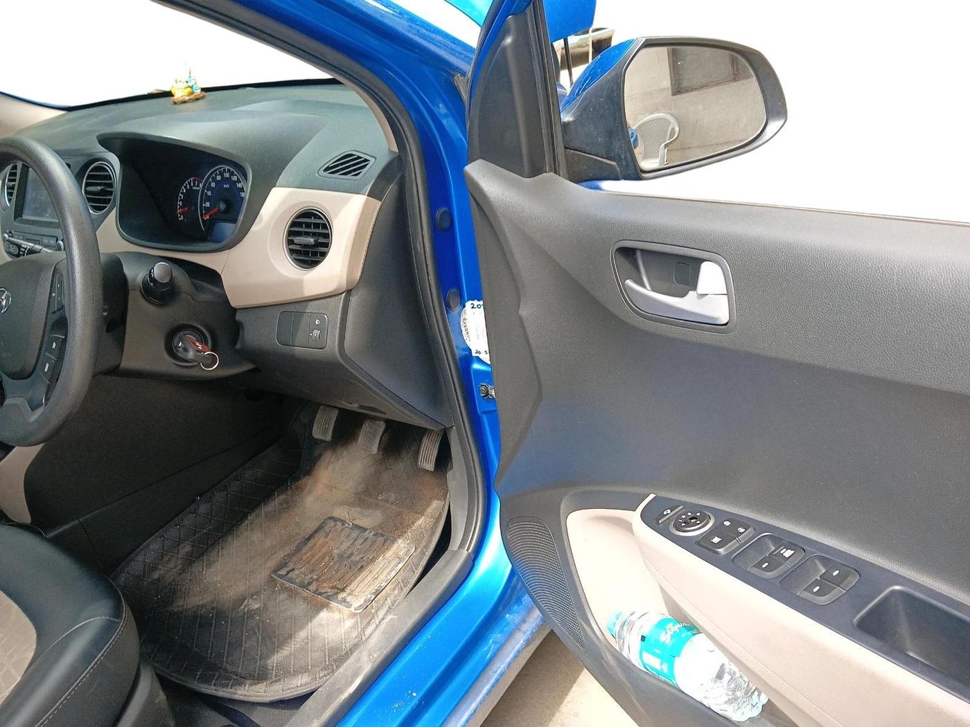 2019 Hyundai Grand i10 SPORTZ 1.2 KAPPA VTVT, Petrol, Manual, 14,167 km, interior