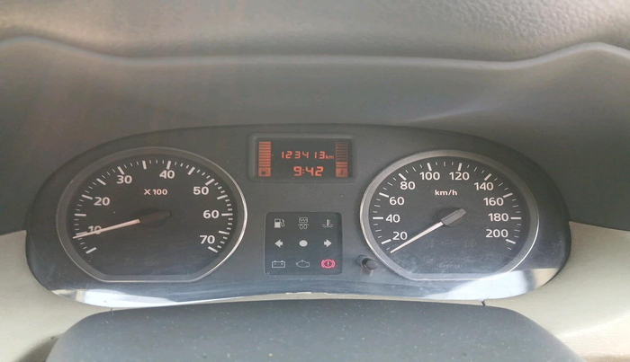2014 Nissan Terrano XL D PLUS, Diesel, Manual, 1,23,413 km, interior