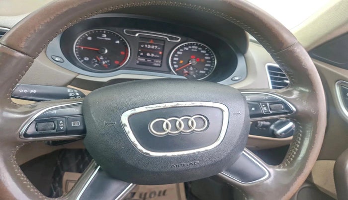 2012 Audi Q3 2.0 TDI QUATTRO, Diesel, Automatic, 1,78,944 km, interior