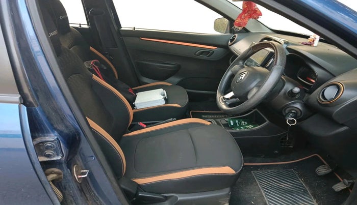 2017 Renault Kwid CLIMBER 1.0 AMT, Petrol, Automatic, 22,827 km, interior