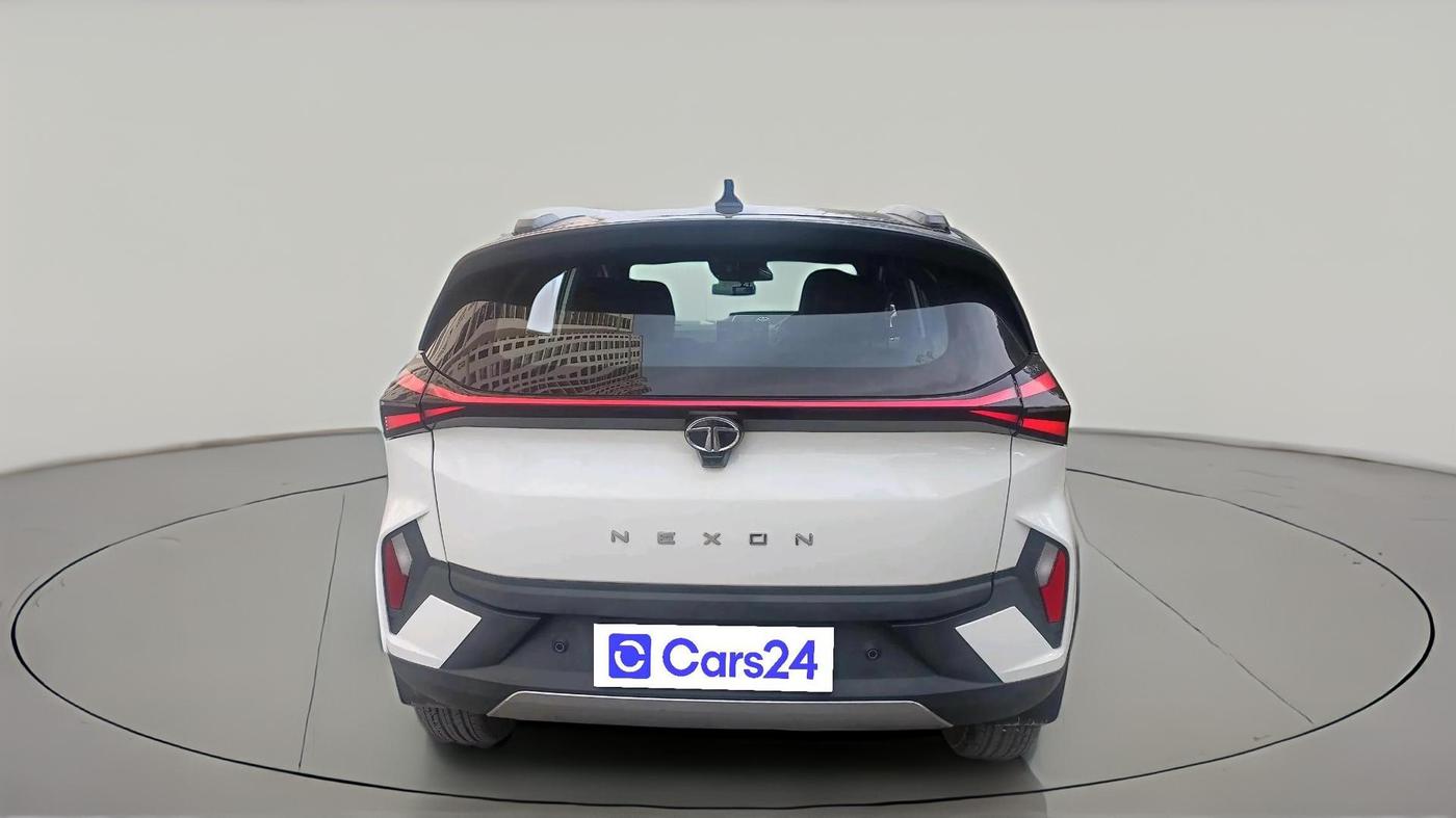 2023 Tata NEXON FEARLESS SUNROOF DUAL TONE 1.2 PETROL, Petrol, Manual, 16,060 km, exterior