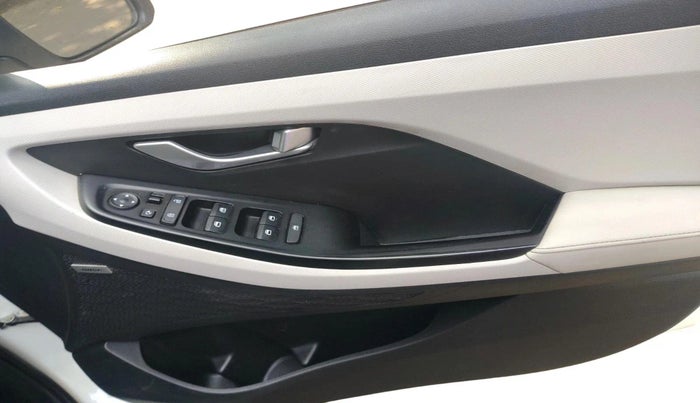 2022 Hyundai Creta SX (O) 1.5 DIESEL, Diesel, Manual, 24,572 km, interior