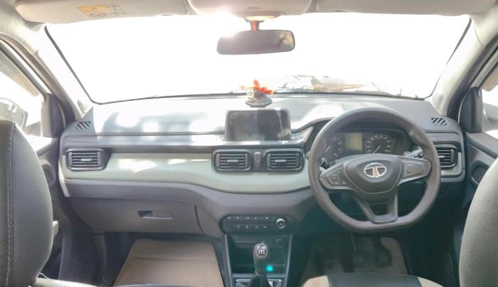 2023 Tata PUNCH ADVENTURE MT, Petrol, Manual, 21,856 km, interior