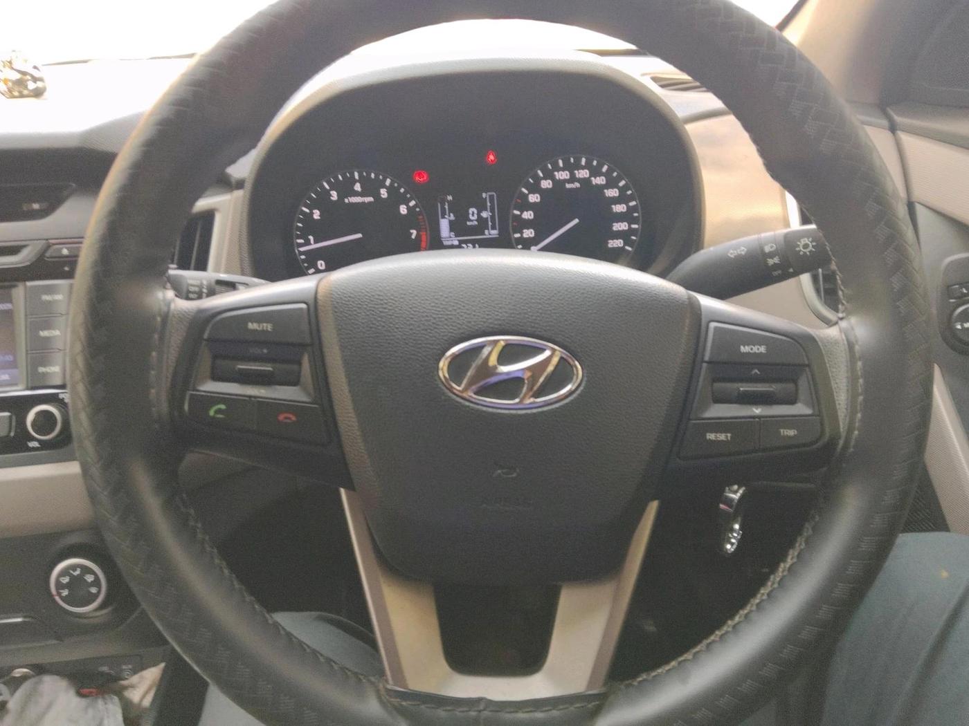 2017 Hyundai Creta E PLUS 1.6 PETROL, Petrol, Manual, 15,418 km, interior