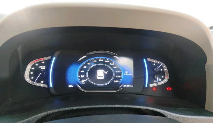 2022 Hyundai Creta SX (O) 1.5 DIESEL, Diesel, Manual, 24,286 km, interior