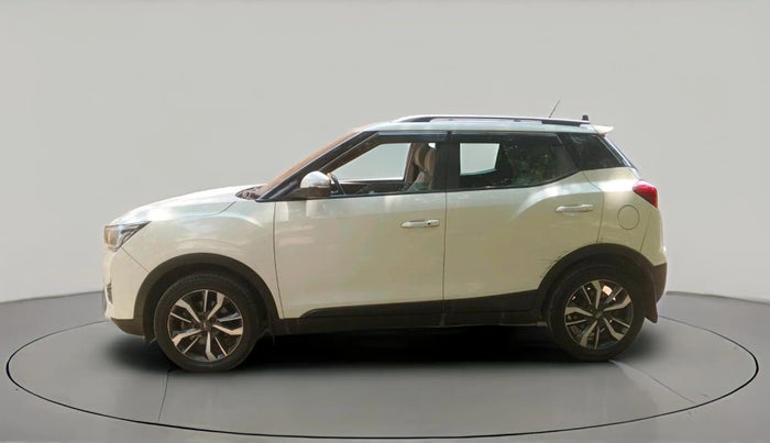 2019 Mahindra XUV300 W8 (O) 1.5 DIESEL, Diesel, Manual, 1,46,540 km, exterior