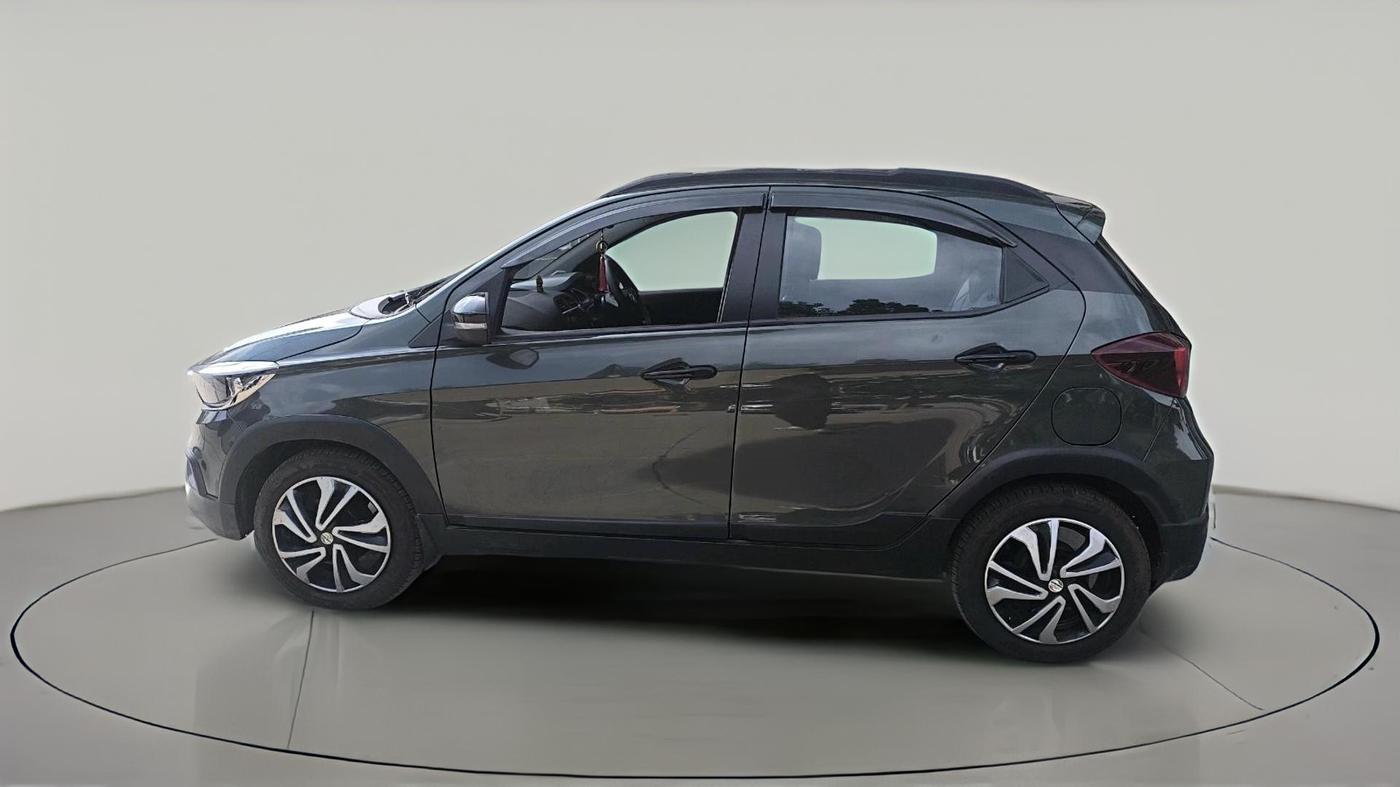 2021 Tata TIAGO NRG XZ MT, Petrol, Manual, 46,166 km, exterior
