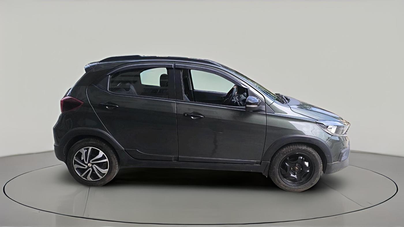 2021 Tata TIAGO NRG XZ MT, Petrol, Manual, 46,166 km, exterior