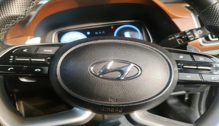 2022 Hyundai ALCAZAR 1.5 SIGNATURE (O) AT 7STR, Diesel, Automatic, 68,471 km, interior