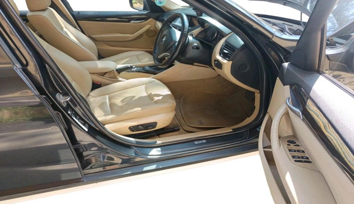 2011 BMW X1 sDrive20d, Diesel, Automatic, 1,06,000 km, interior