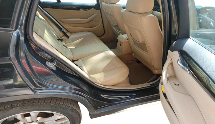 2011 BMW X1 sDrive20d, Diesel, Automatic, 1,06,000 km, interior