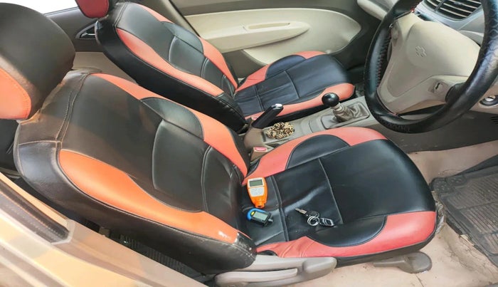 2013 Chevrolet Sail UVA 1.3 LT ABS, Diesel, Manual, 77,290 km, interior