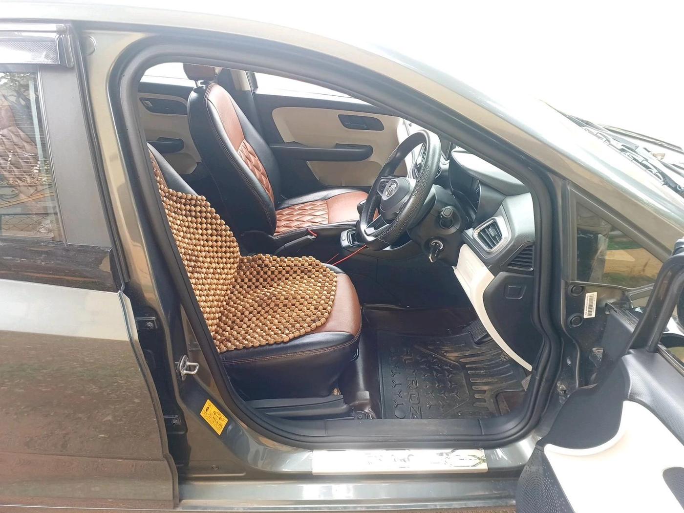 2021 Tata ALTROZ XM PLUS PETROL, Petrol, Manual, 35,030 km, interior