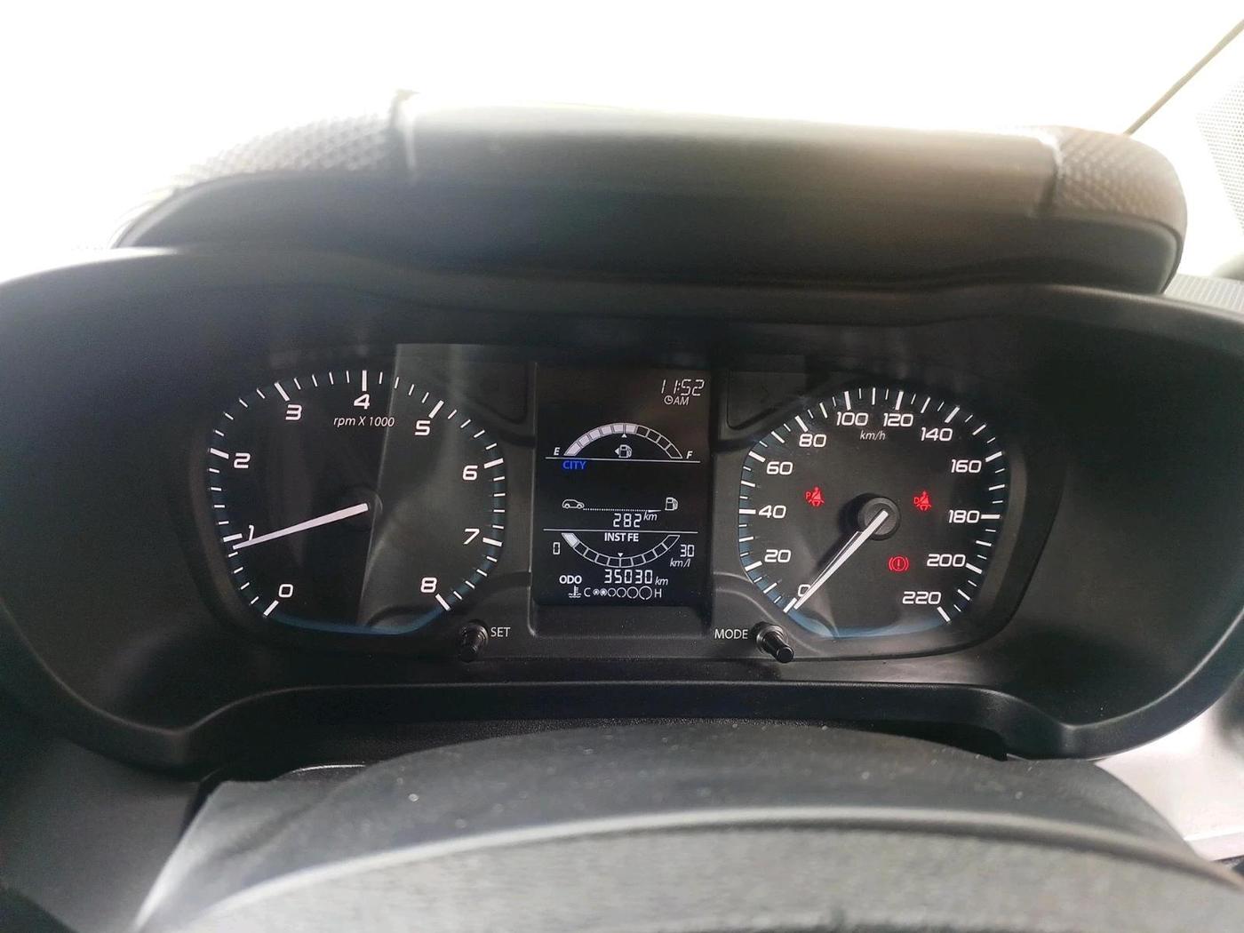 2021 Tata ALTROZ XM PLUS PETROL, Petrol, Manual, 35,030 km, interior