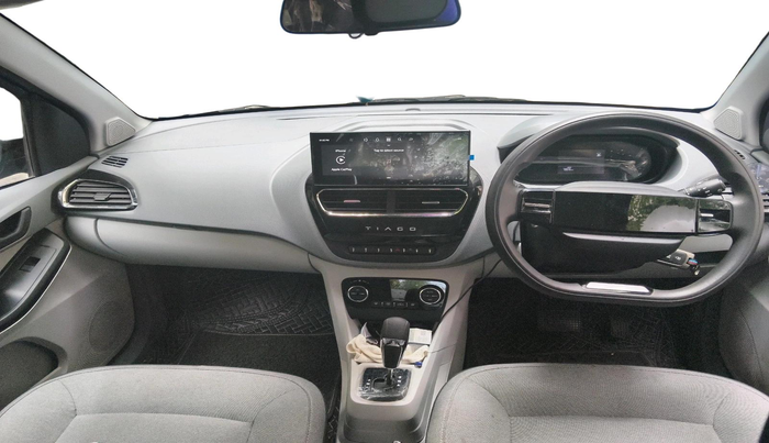 2025 Tata Tiago  XZA Plus CNG, CNG, Automatic, 7,806 km, interior