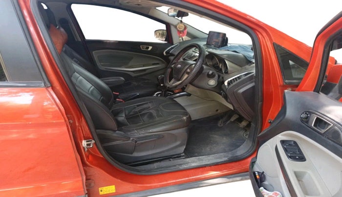 2014 Ford Ecosport TITANIUM 1.5L DIESEL, Diesel, Manual, 1,11,589 km, interior