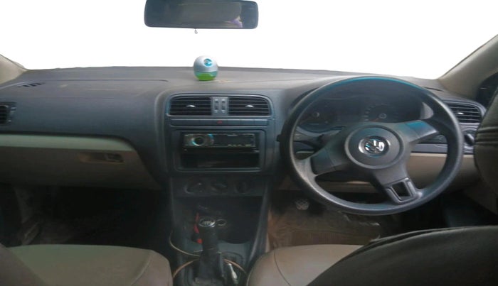 2011 Volkswagen Polo TRENDLINE 1.2L DIESEL, Diesel, Manual, 2,00,300 km, interior