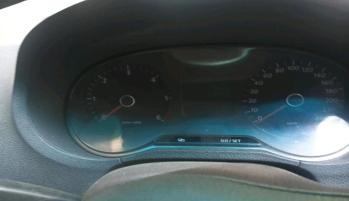 2011 Volkswagen Polo TRENDLINE 1.2L DIESEL, Diesel, Manual, 2,00,300 km, interior