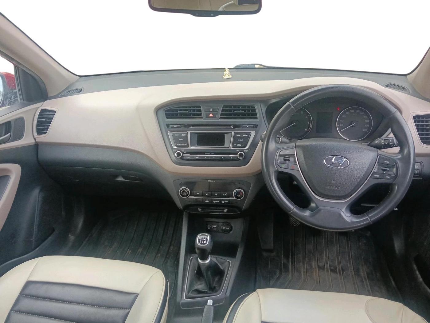 2014 Hyundai Elite i20 SPORTZ 1.2, Petrol, Manual, 91,398 km, interior