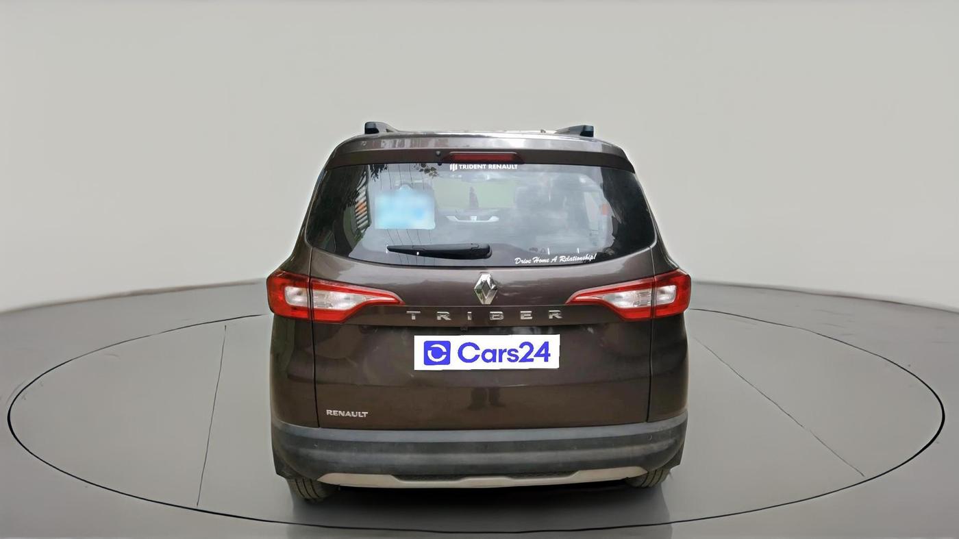 2022 Renault TRIBER RXZ AMT, Petrol, Automatic, 18,391 km, exterior
