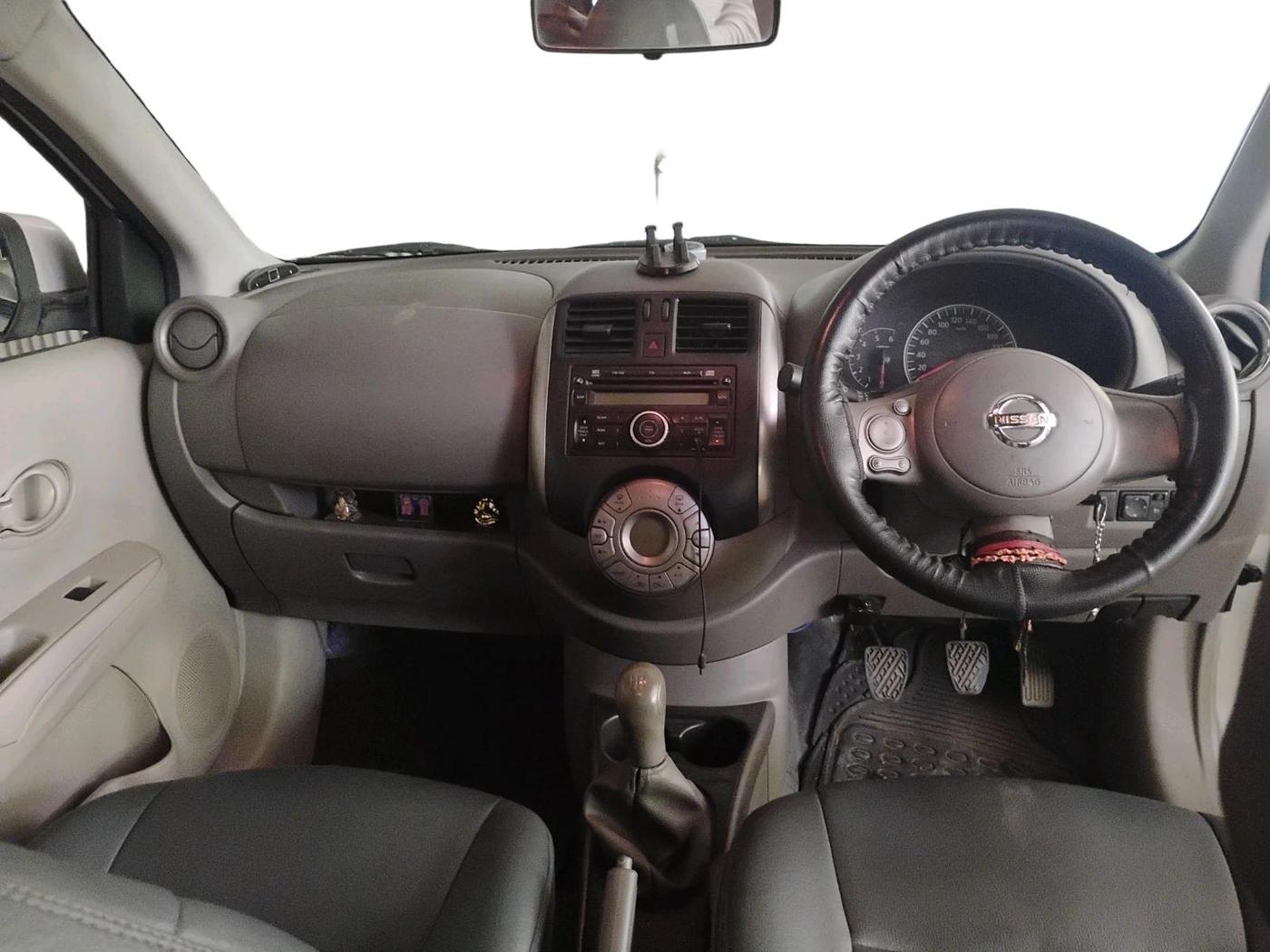 2013 Nissan Sunny XL DIESEL, Diesel, Manual, 1,01,836 km, interior