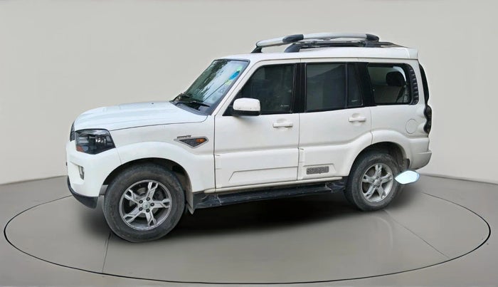 2015 Mahindra Scorpio S10, Diesel, Manual, 99,915 km, exterior