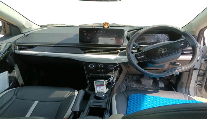 2025 Tata NEXON Pure Plus (S) 1.2 Petrol 6AMT, Petrol, Automatic, 817 km, interior